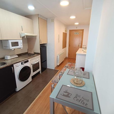 Apartamento Hospital Los Prados Parking Gratuito Oviedo Luaran gambar
