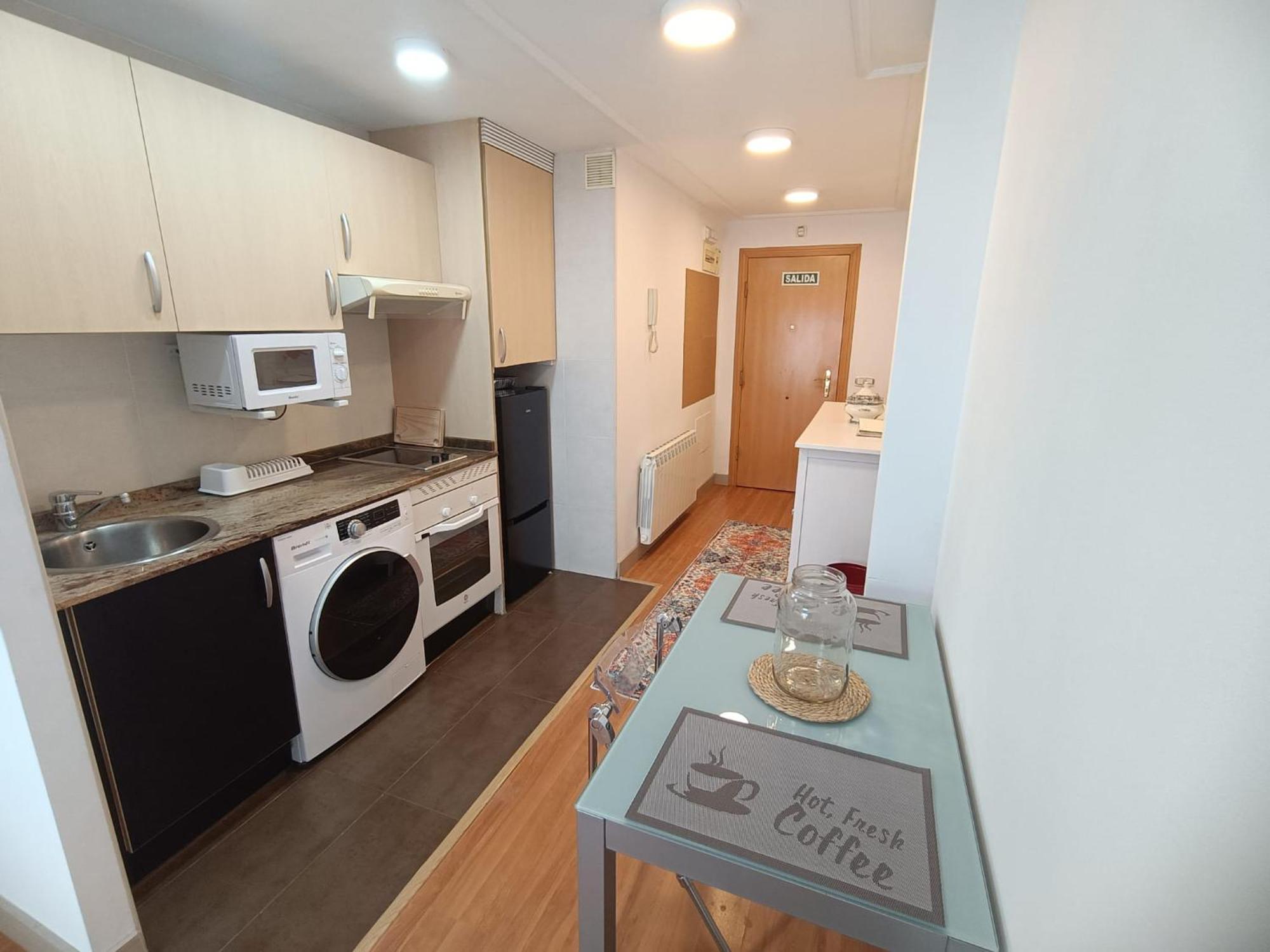 Apartamento Hospital Los Prados Parking Gratuito Oviedo Luaran gambar