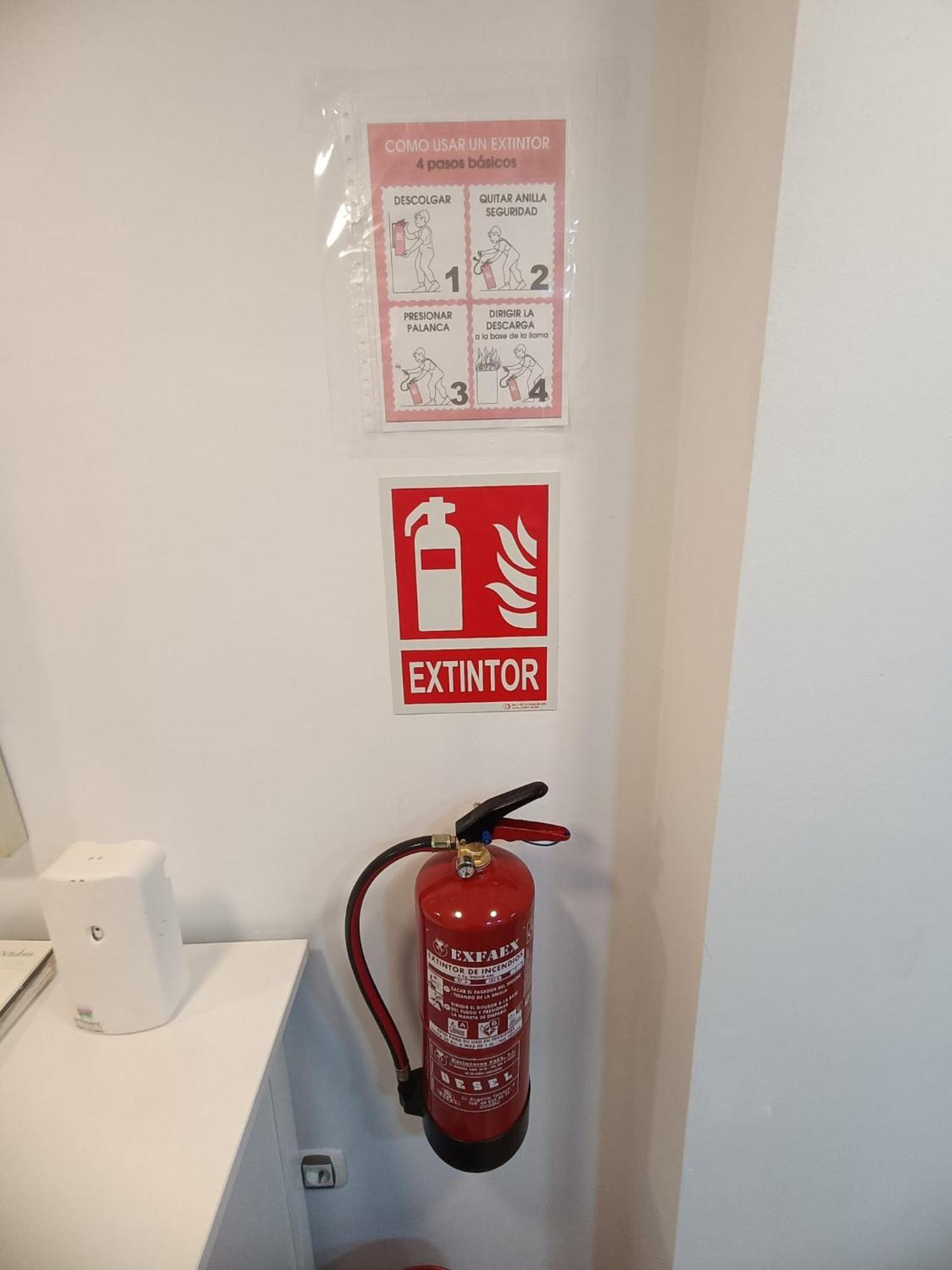 Apartamento Hospital Los Prados Parking Gratuito Oviedo Luaran gambar