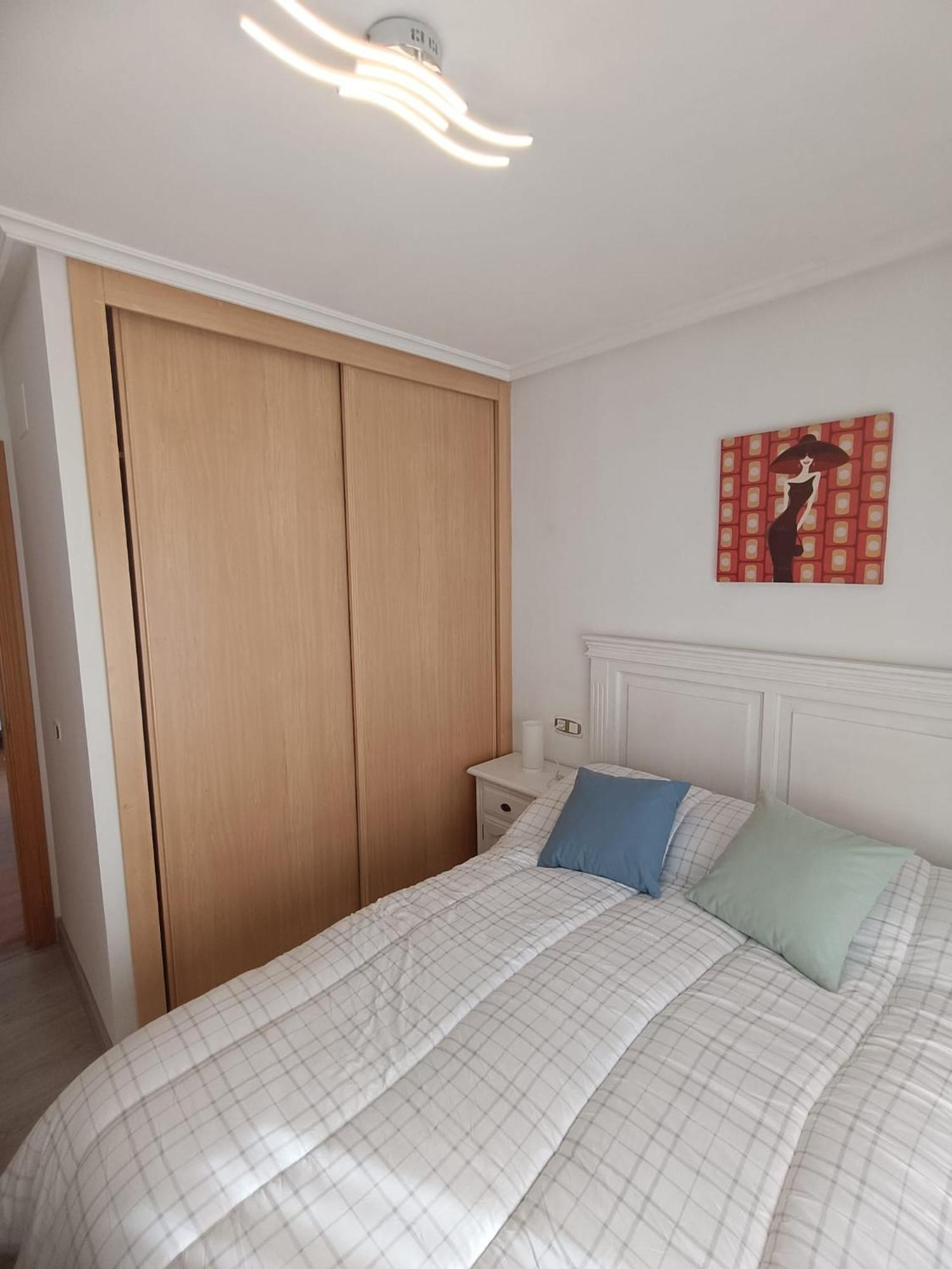 Apartamento Hospital Los Prados Parking Gratuito Oviedo Luaran gambar